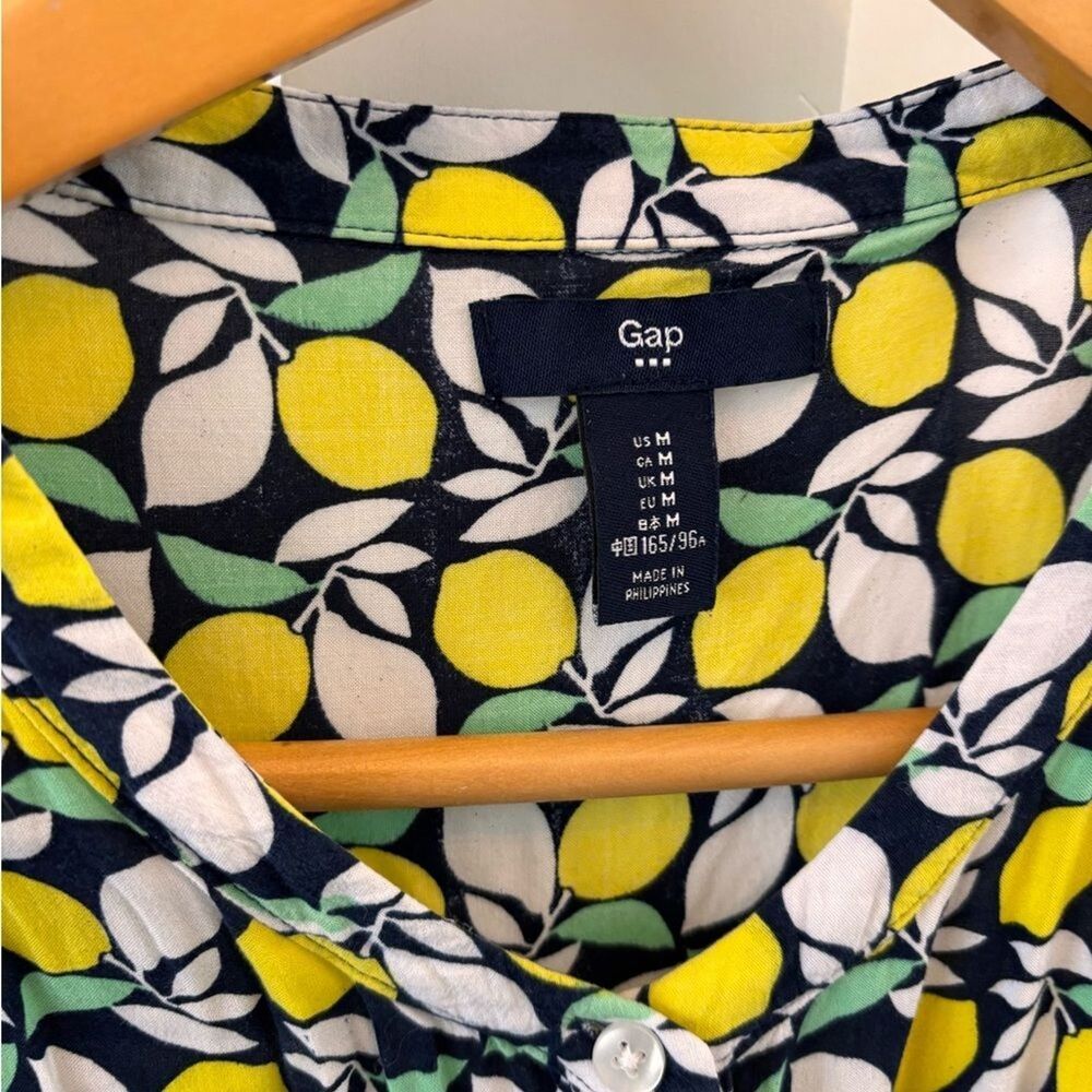 Women’s GAP Lemon Print Tank Retro Shirt Blouse Crop With Tie Size Medium